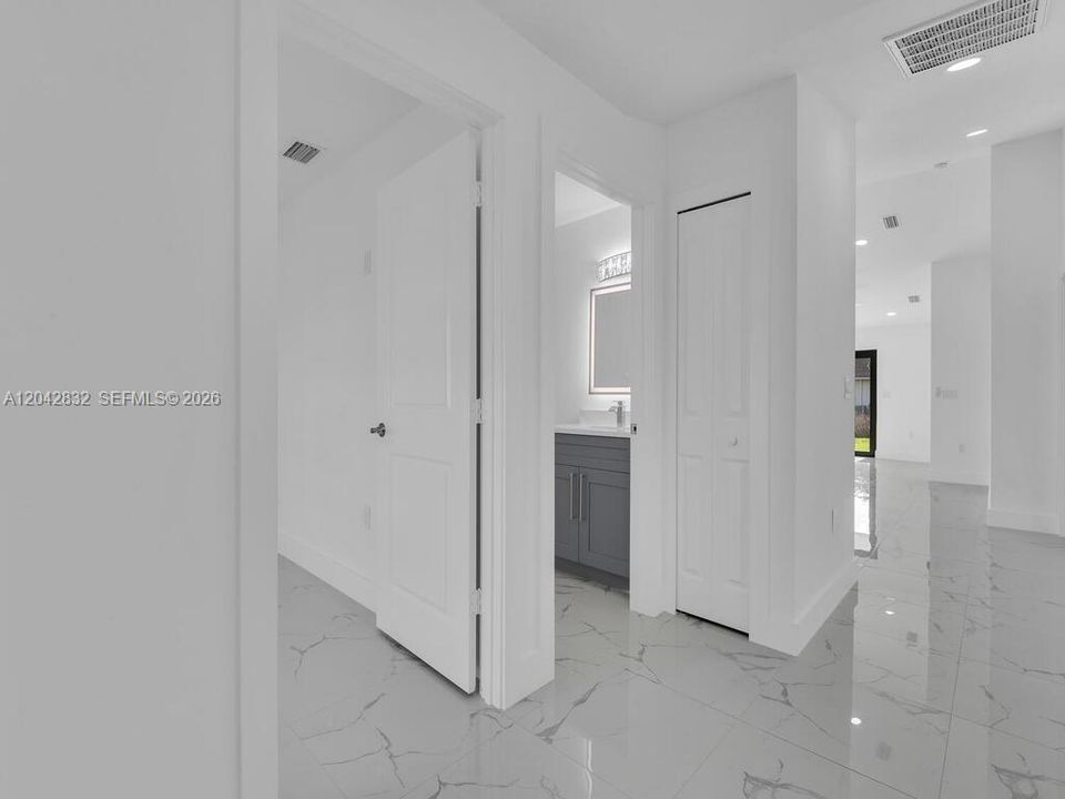 На продажу: $499,000 (0 спален, 0 ванн, 0 Квадратных фут)