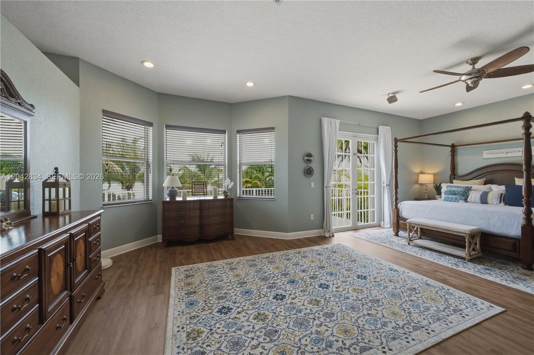 Lounge Area Primary Bedroom