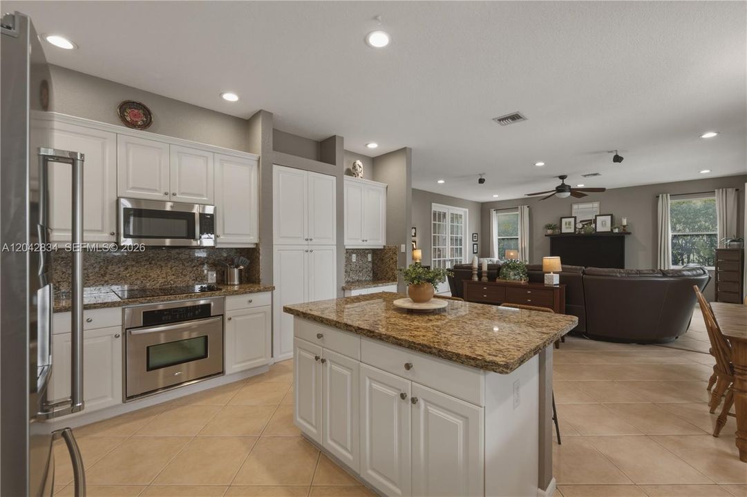Kitchen with Island