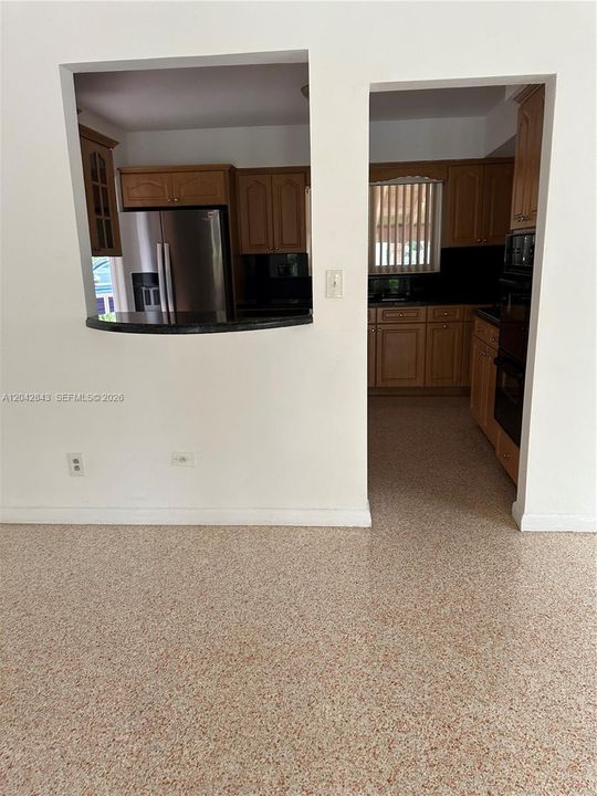 В аренду: $3,650 (3 спален, 2 ванн, 1596 Квадратных фут)