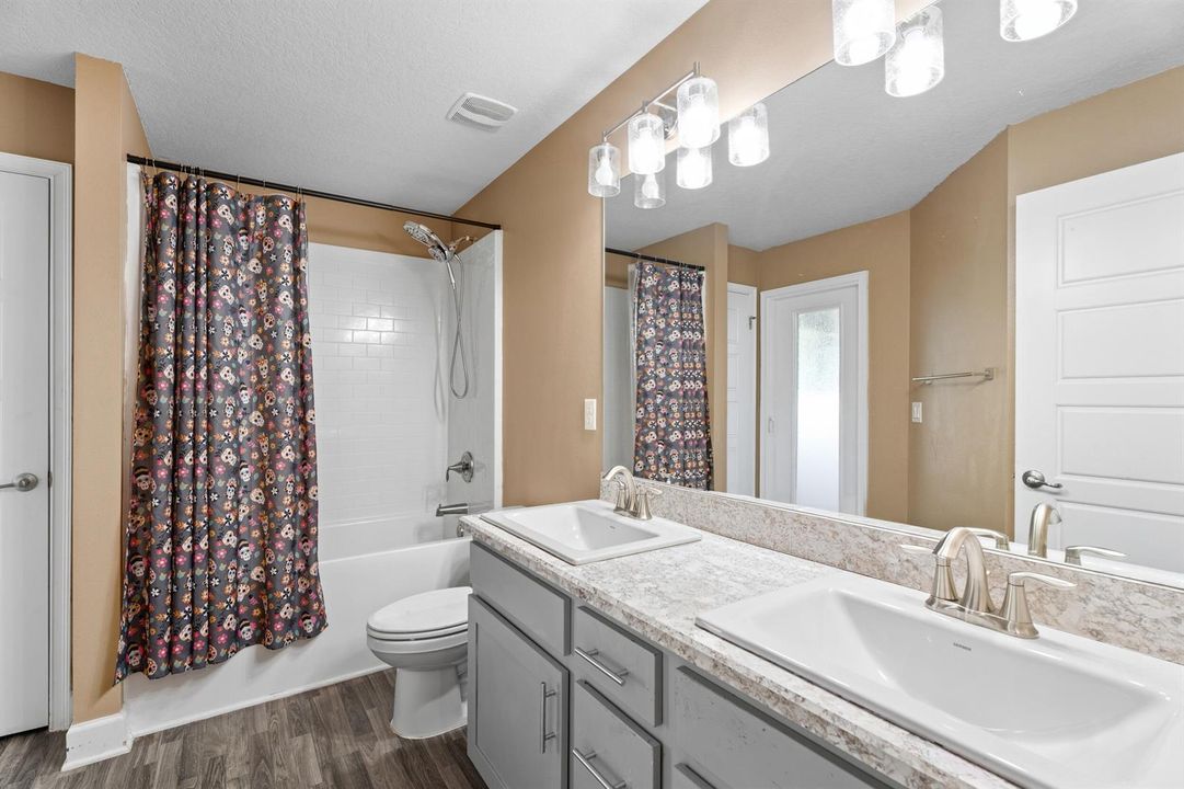 Bathroom 2