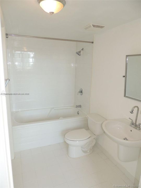 En Renta: $2,750 (1 camas, 1 baños, 638 Pies cuadrados)