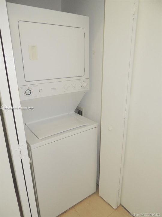 En Renta: $2,750 (1 camas, 1 baños, 638 Pies cuadrados)
