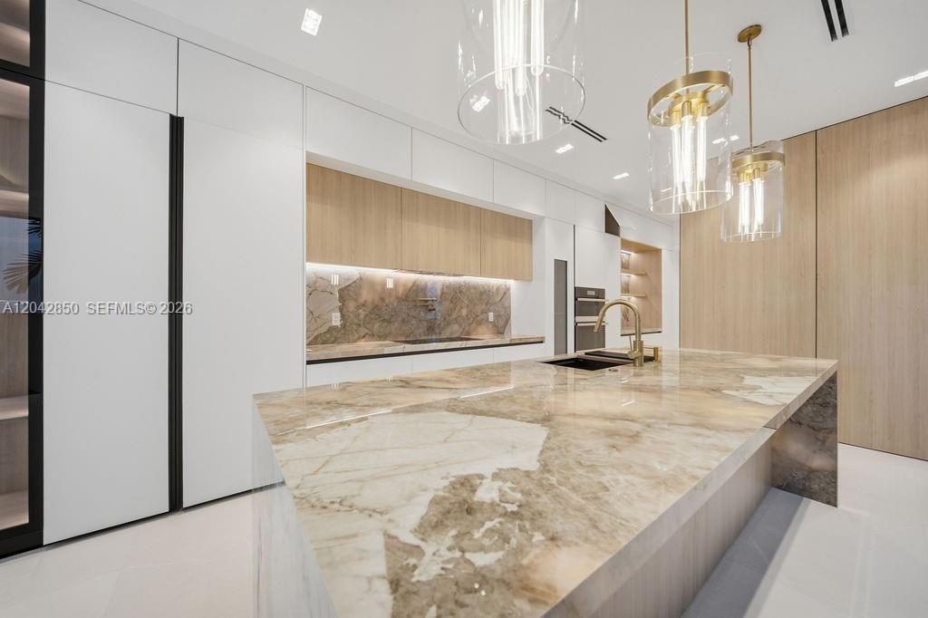 В аренду: $8,750 (3 спален, 3 ванн, 0 Квадратных фут)
