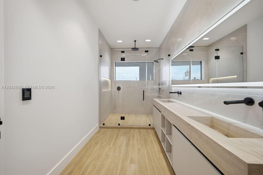 В аренду: $8,750 (3 спален, 3 ванн, 0 Квадратных фут)