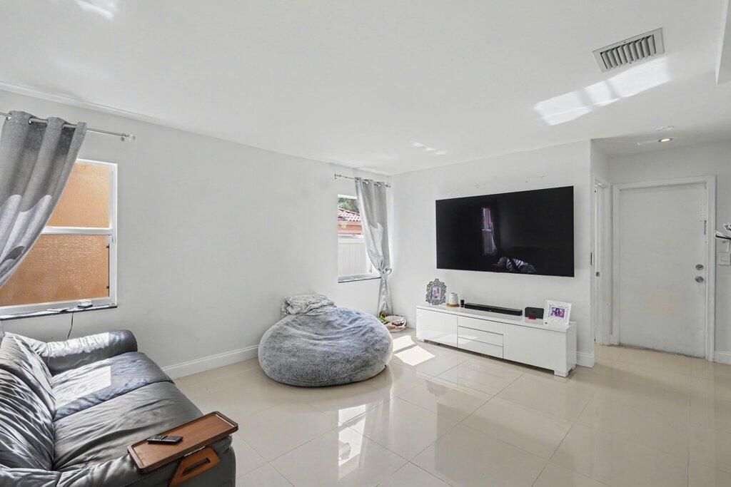 Entertainment room