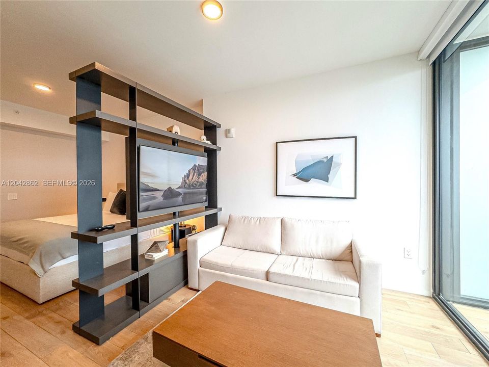 For Sale: $699,900 (0 beds, 1 baths, 362 Square Feet)