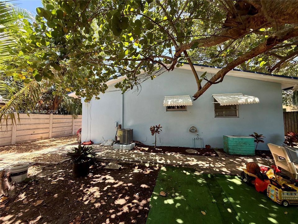 En Venta: $920,000 (0 camas, 0 baños, 2571 Pies cuadrados)