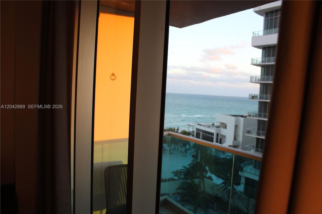 En Venta: $549,500 (2 camas, 2 baños, 1178 Pies cuadrados)