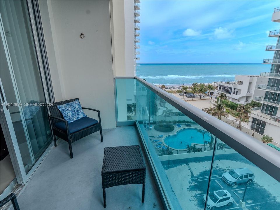 En Venta: $549,500 (2 camas, 2 baños, 1178 Pies cuadrados)