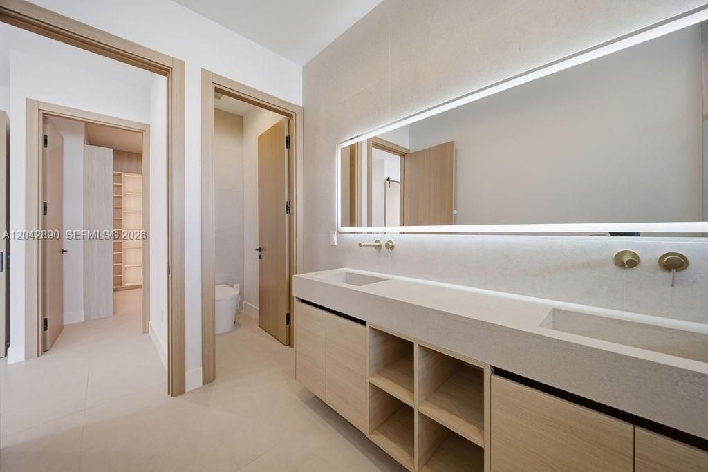 В аренду: $8,750 (3 спален, 3 ванн, 0 Квадратных фут)