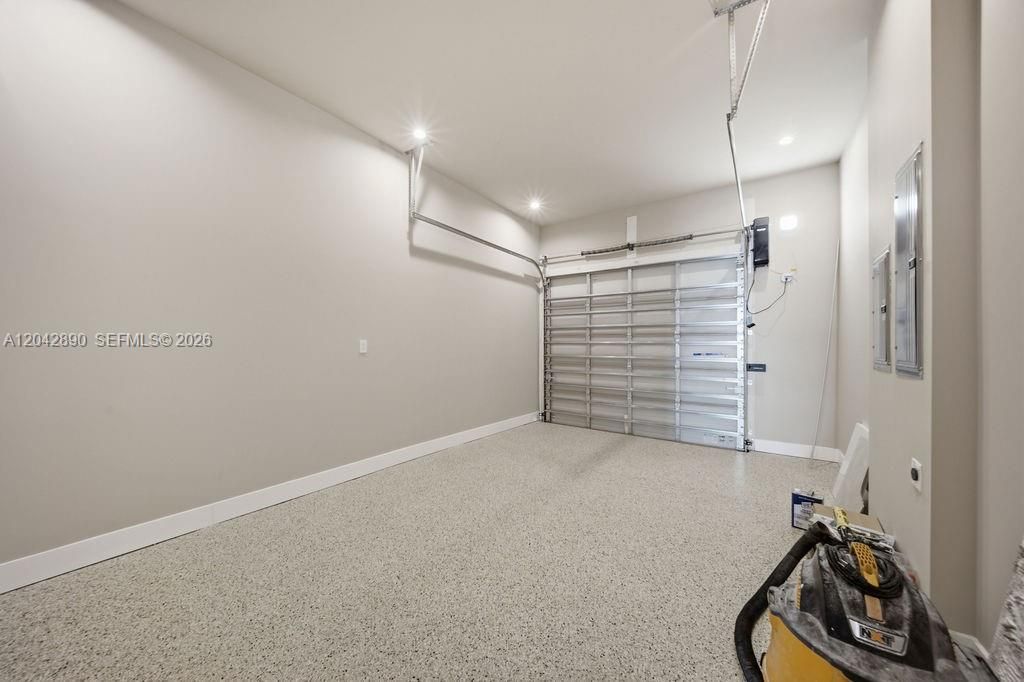 В аренду: $8,750 (3 спален, 3 ванн, 0 Квадратных фут)