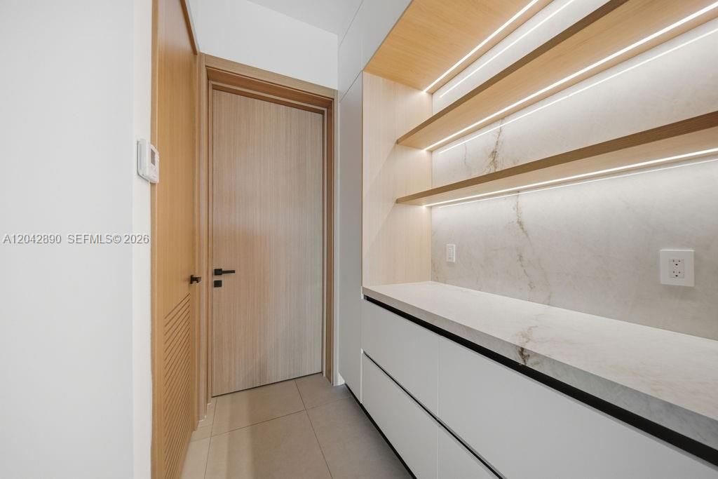 В аренду: $8,750 (3 спален, 3 ванн, 0 Квадратных фут)