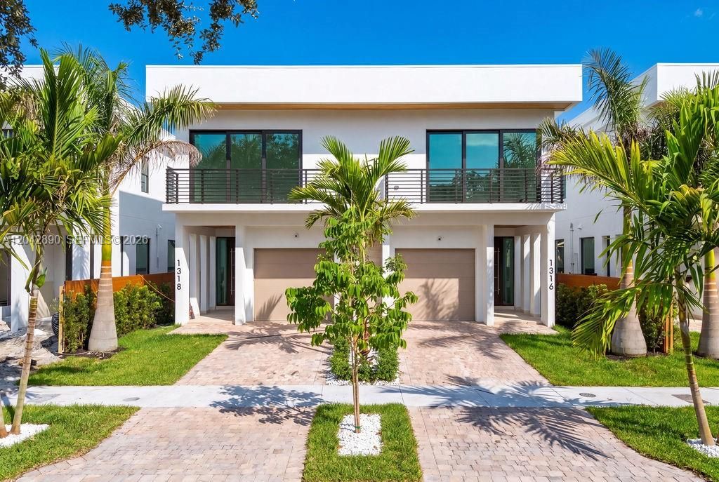 В аренду: $8,750 (3 спален, 3 ванн, 0 Квадратных фут)