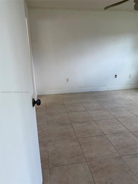 For Sale: $82,500 (2 beds, 2 baths, 850 Square Feet)