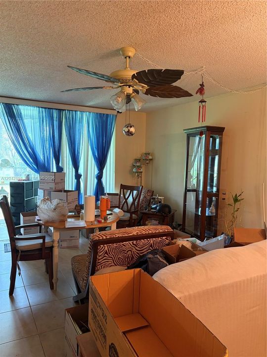 En Venta: $89,500 (2 camas, 2 baños, 850 Pies cuadrados)