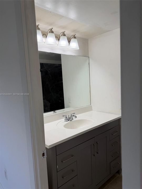 For Sale: $82,500 (2 beds, 2 baths, 850 Square Feet)