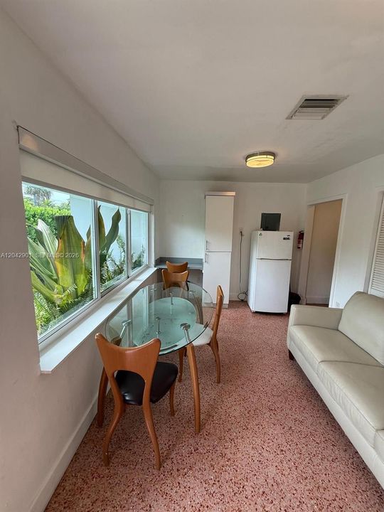 В аренду: $1,550 (1 спален, 1 ванн, 0 Квадратных фут)