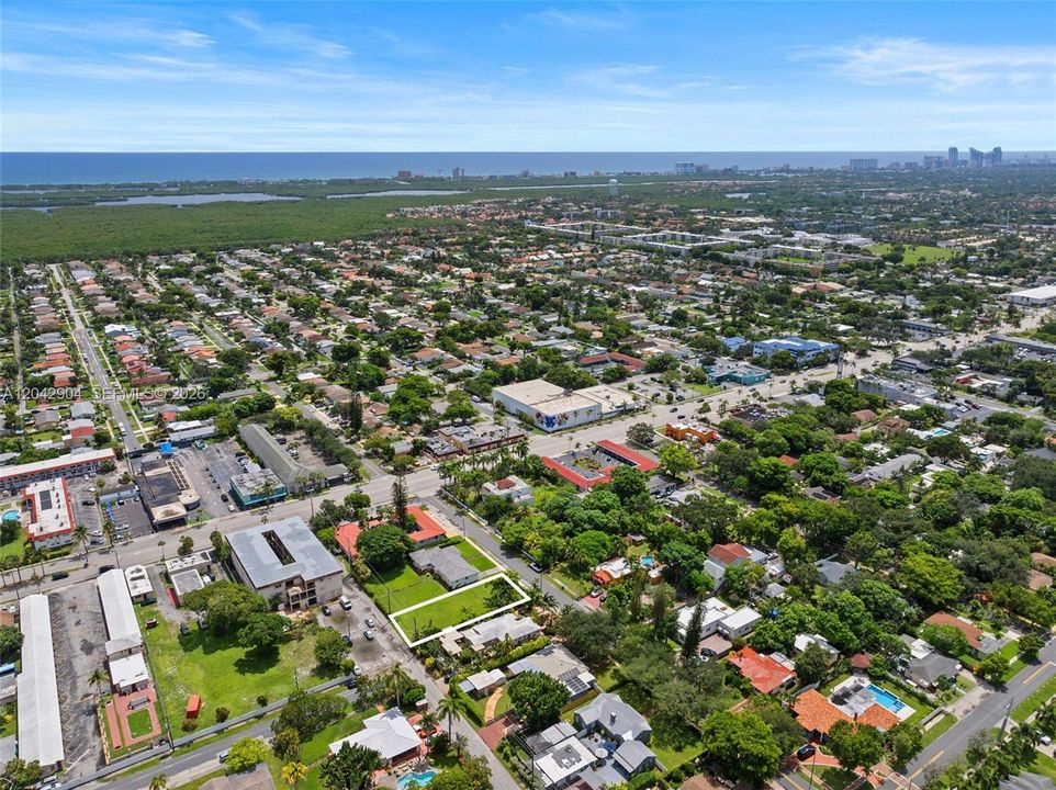 На продажу: $1,200,000 (3 спален, 2 ванн, 2012 Квадратных фут)