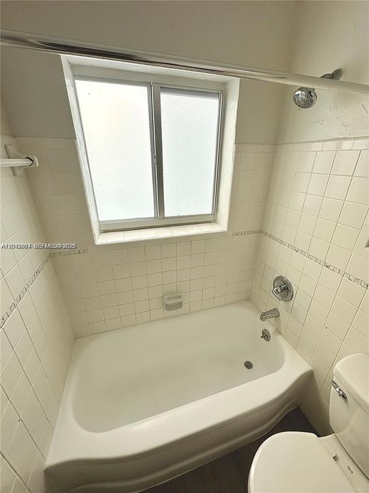 En Renta: $1,975 (2 camas, 1 baños, 830 Pies cuadrados)