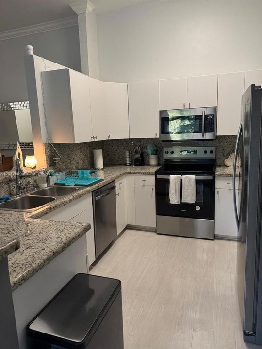 В аренду: $3,000 (3 спален, 2 ванн, 1183 Квадратных фут)