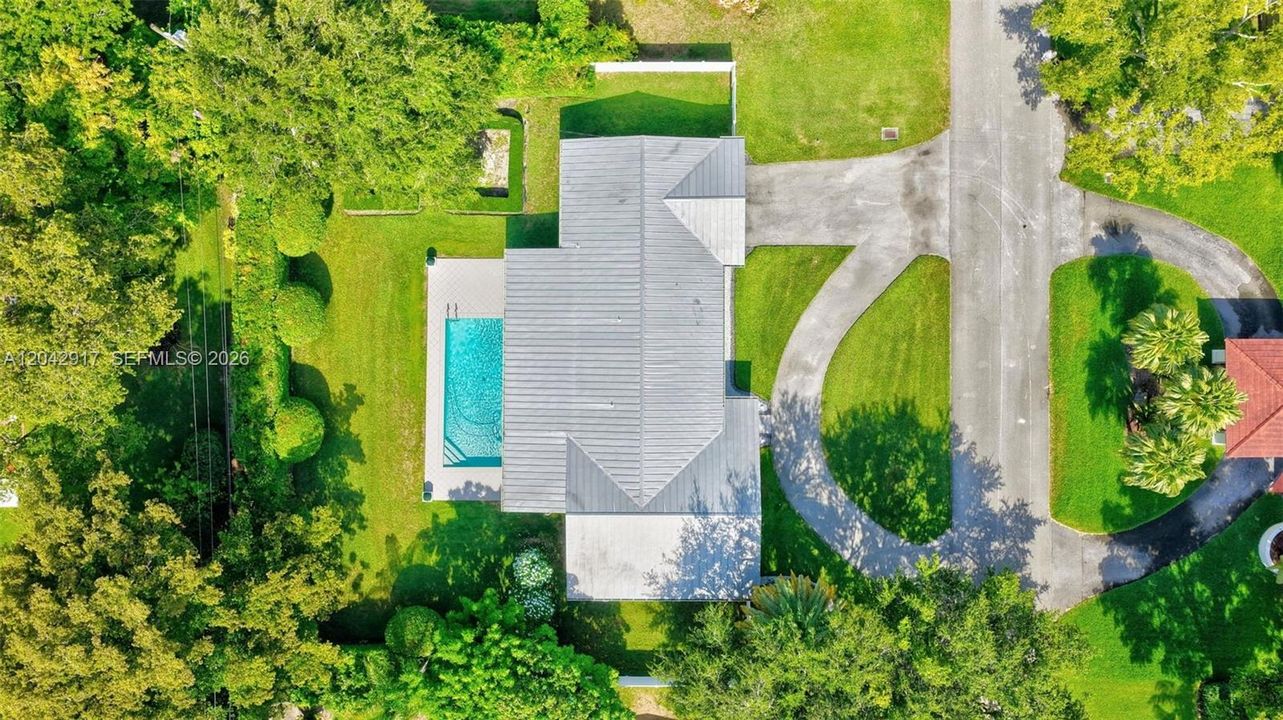 На продажу: $1,690,000 (4 спален, 2 ванн, 1803 Квадратных фут)