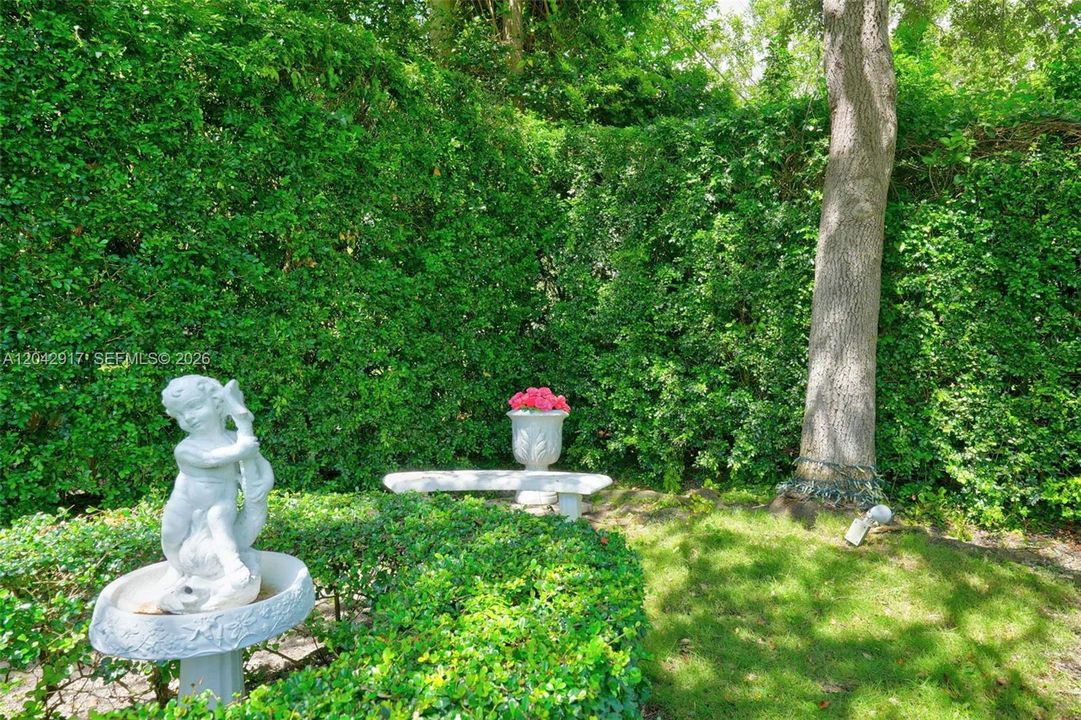 На продажу: $1,690,000 (4 спален, 2 ванн, 1803 Квадратных фут)