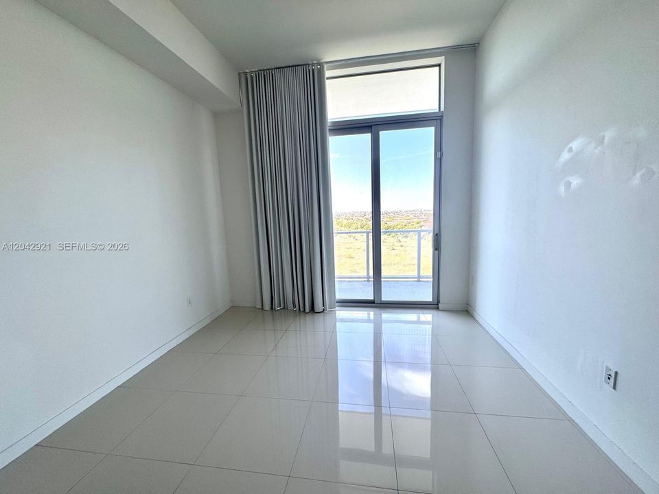 В аренду: $3,100 (2 спален, 2 ванн, 1244 Квадратных фут)