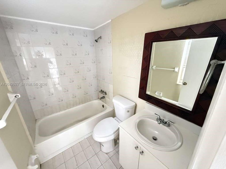 For Rent: $1,785 (1 beds, 1 baths, 516 Square Feet)