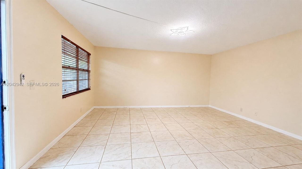 Living/Dining room