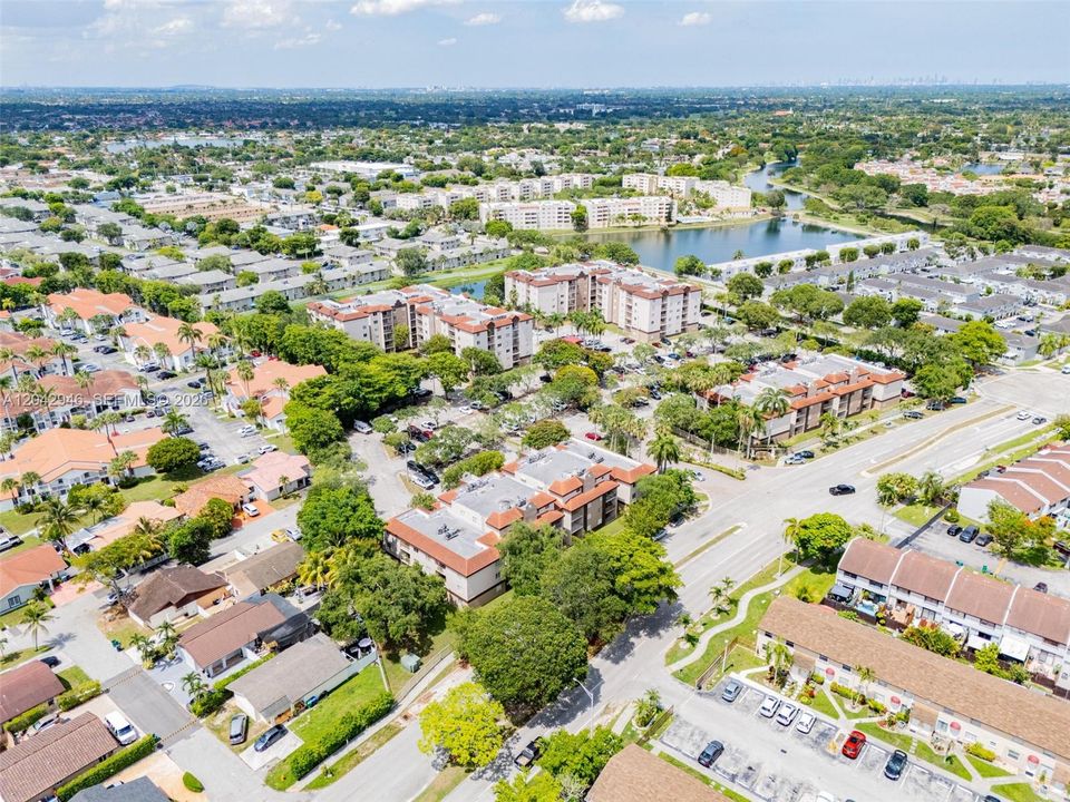 En Venta: $217,999 (1 camas, 1 baños, 676 Pies cuadrados)