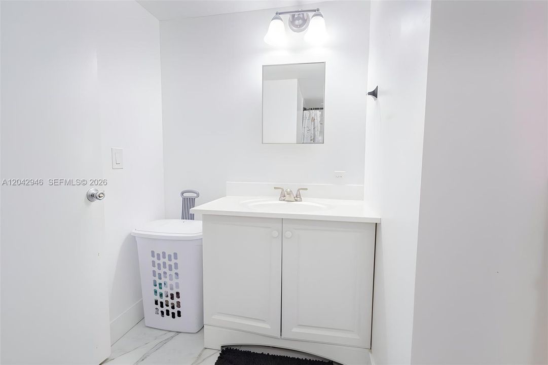En Venta: $217,999 (1 camas, 1 baños, 676 Pies cuadrados)