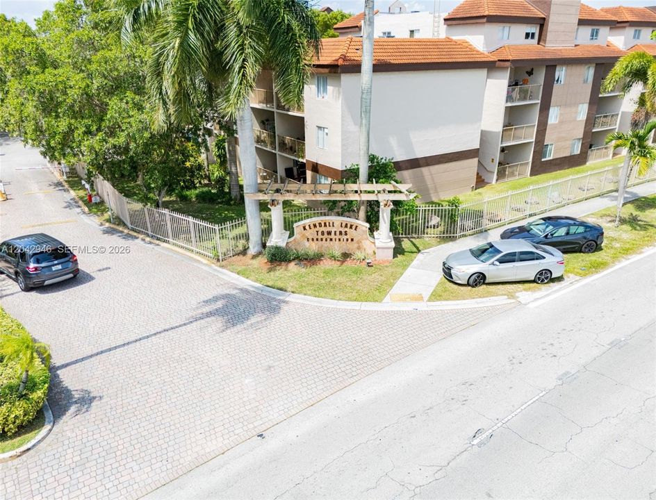 En Venta: $217,999 (1 camas, 1 baños, 676 Pies cuadrados)