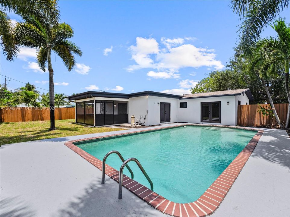 En Venta: $799,400 (3 camas, 2 baños, 1703 Pies cuadrados)