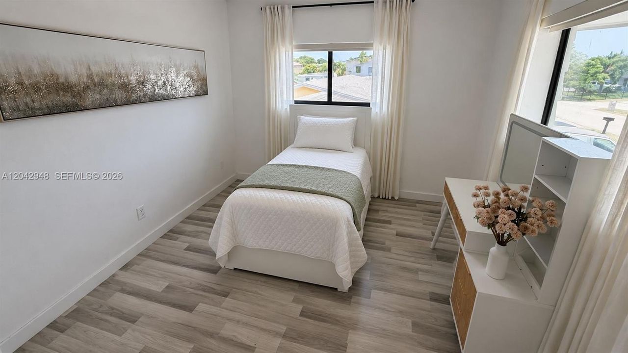 В аренду: $4,200 (3 спален, 2 ванн, 1700 Квадратных фут)
