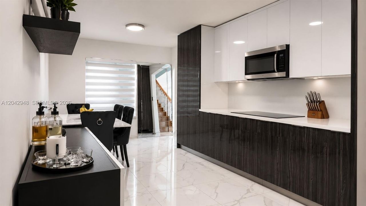 В аренду: $4,200 (3 спален, 2 ванн, 1700 Квадратных фут)