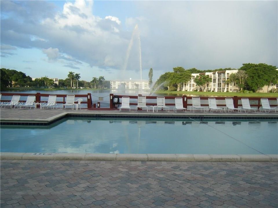 For Rent: $2,900 (3 beds, 2 baths, 1500 Square Feet)