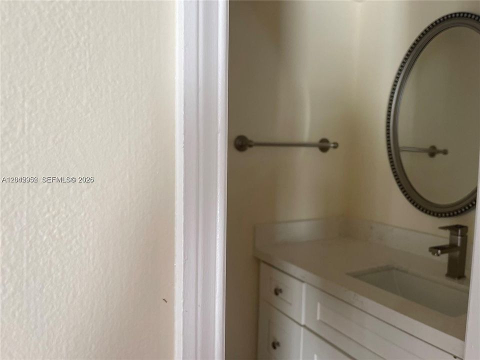 For Rent: $2,900 (3 beds, 2 baths, 1500 Square Feet)