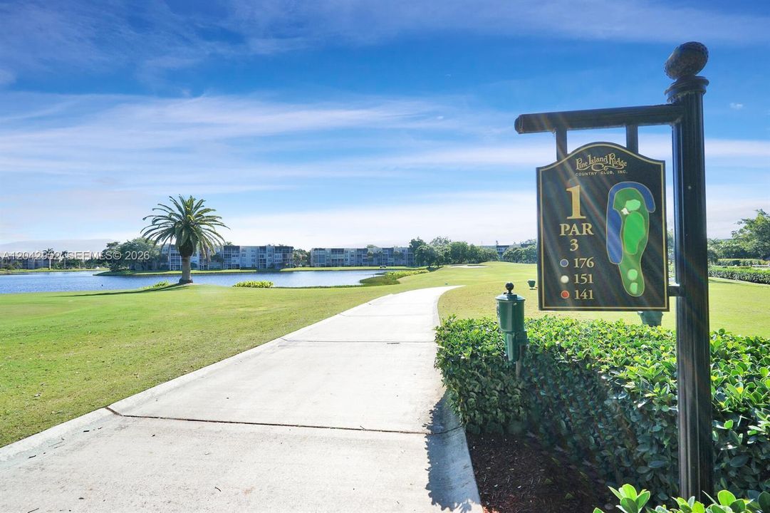 For Rent: $2,900 (3 beds, 2 baths, 1500 Square Feet)
