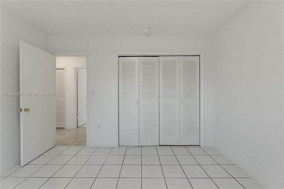 В аренду: $3,200 (3 спален, 2 ванн, 1430 Квадратных фут)
