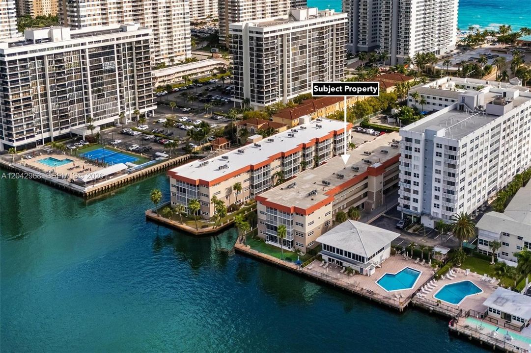 En Venta: $320,000 (2 camas, 2 baños, 1139 Pies cuadrados)