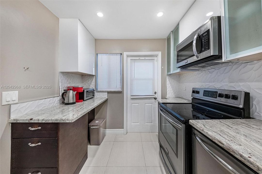 En Venta: $320,000 (2 camas, 2 baños, 1139 Pies cuadrados)