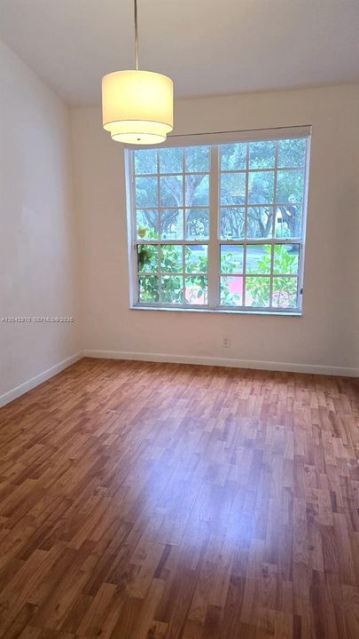 В аренду: $6,000 (4 спален, 3 ванн, 2534 Квадратных фут)