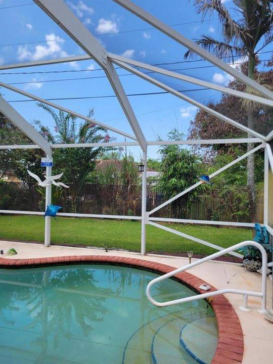 Pool Screened