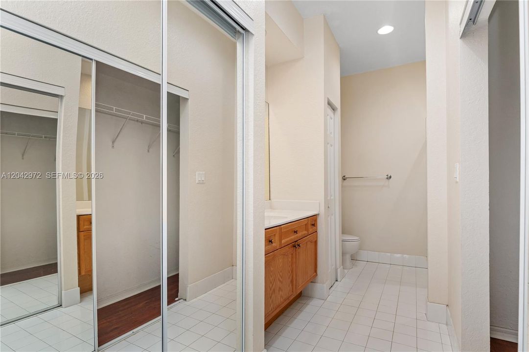 В аренду: $2,700 (3 спален, 2 ванн, 1518 Квадратных фут)