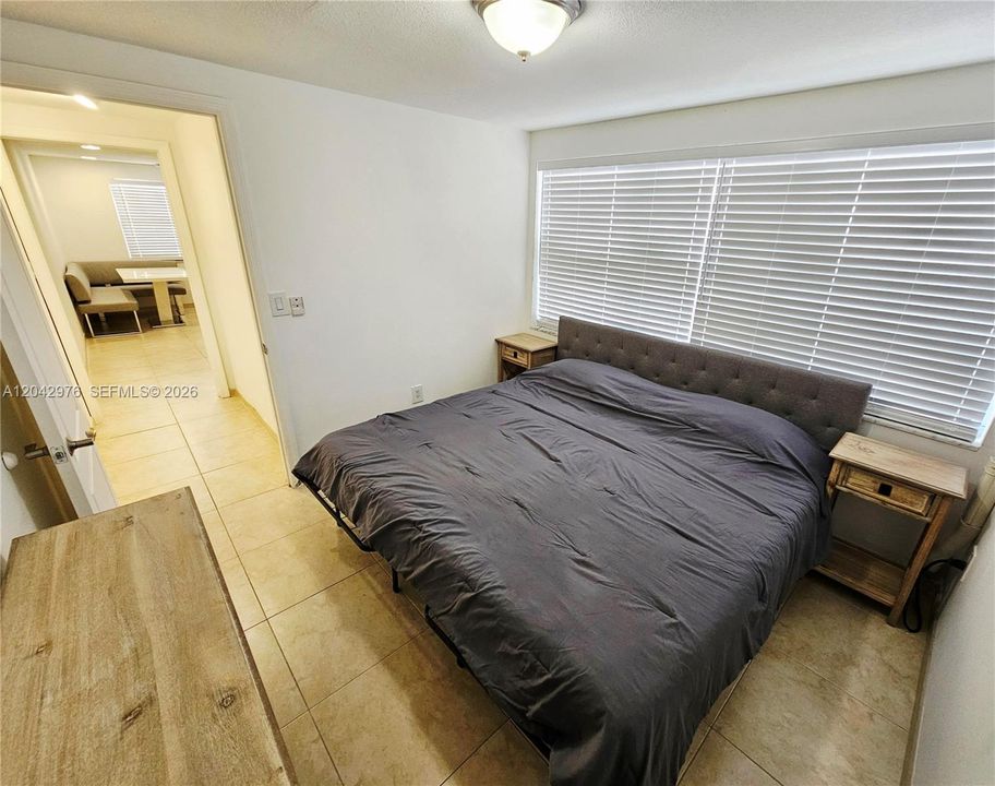 En Renta: $1,600 (1 camas, 1 baños, 300 Pies cuadrados)