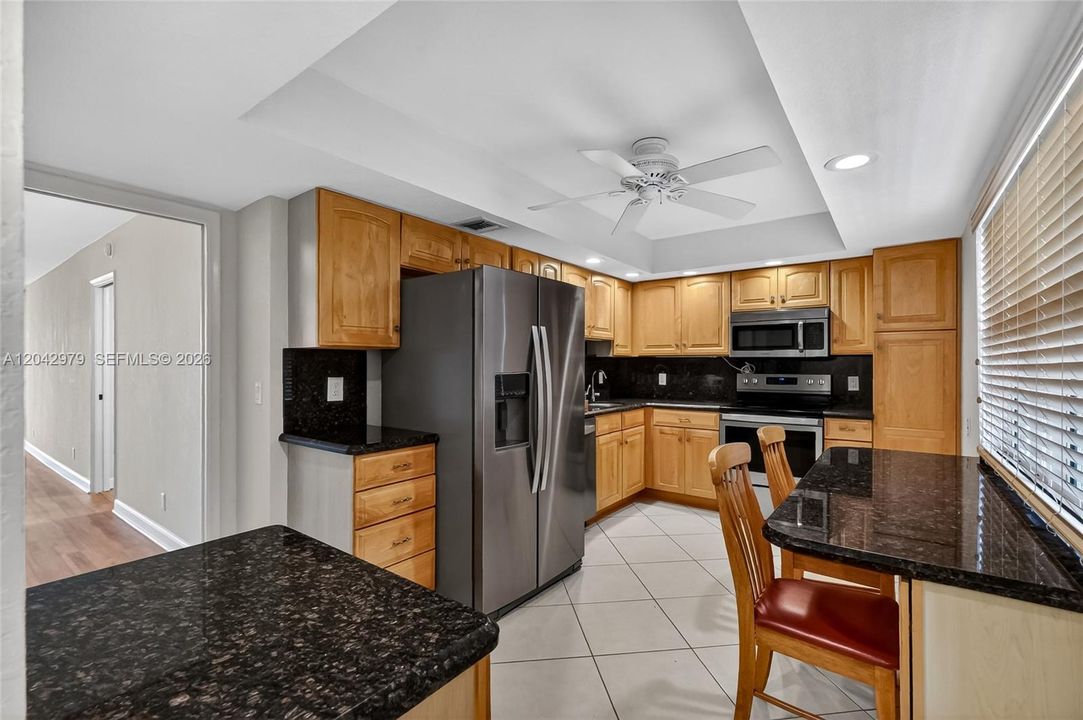 For Rent: $2,700 (3 beds, 2 baths, 1710 Square Feet)