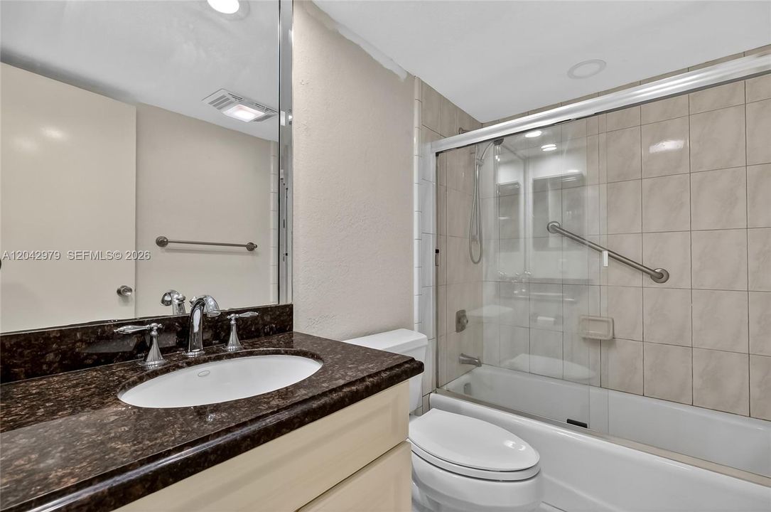 For Rent: $2,700 (3 beds, 2 baths, 1710 Square Feet)