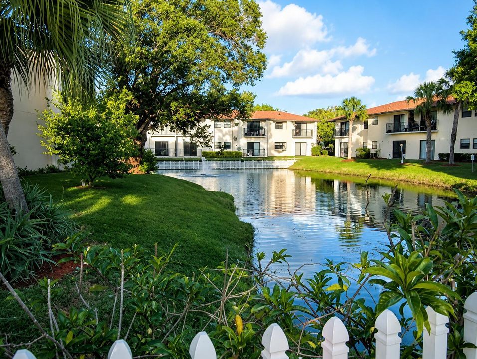 Pond View Island House