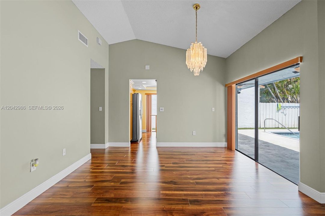 For Sale: $713,000 (3 beds, 2 baths, 1310 Square Feet)